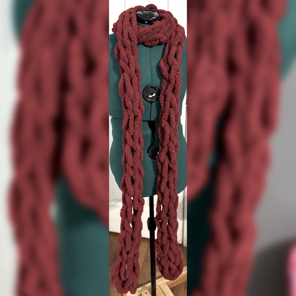 Handmade Hand Crafted Oversized Knit Scarf Rust - Picture 2 of 2